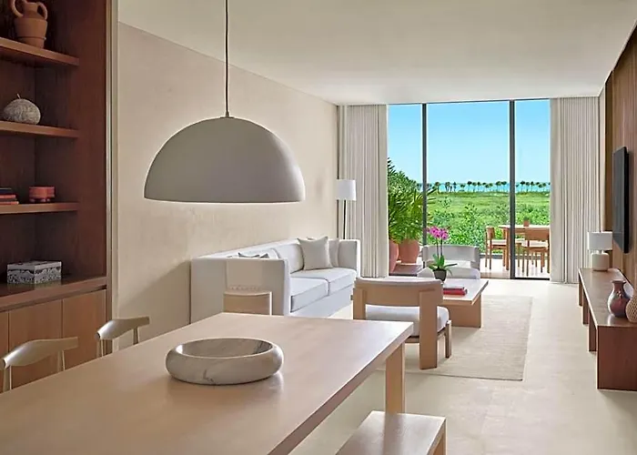 Hotel The Edition At Kanai